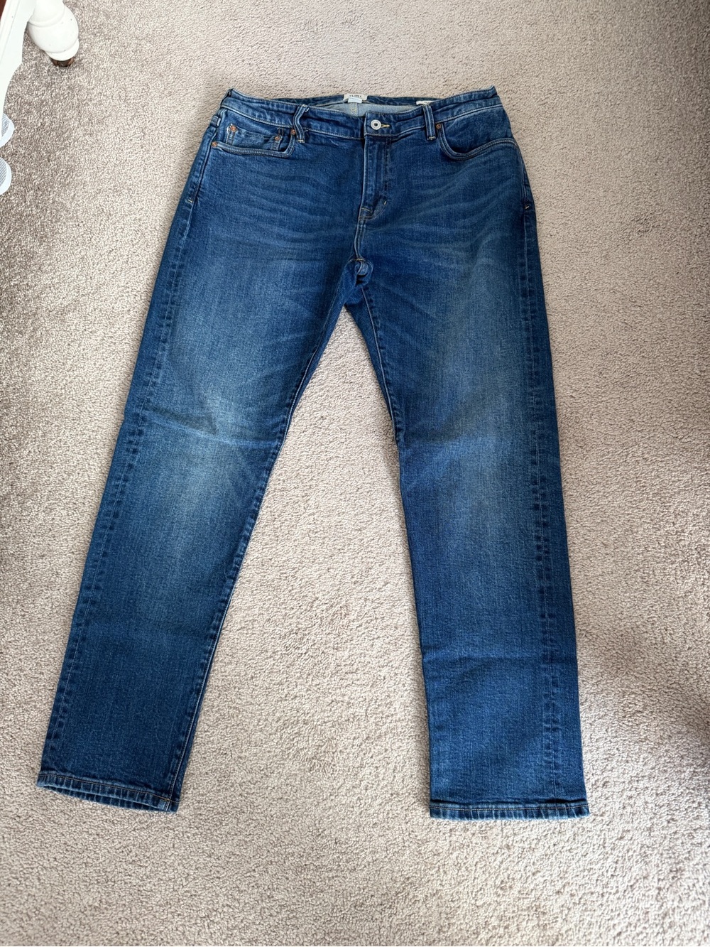 Flint and Tinder Men's Straight-Leg Jeans in Medium Blue